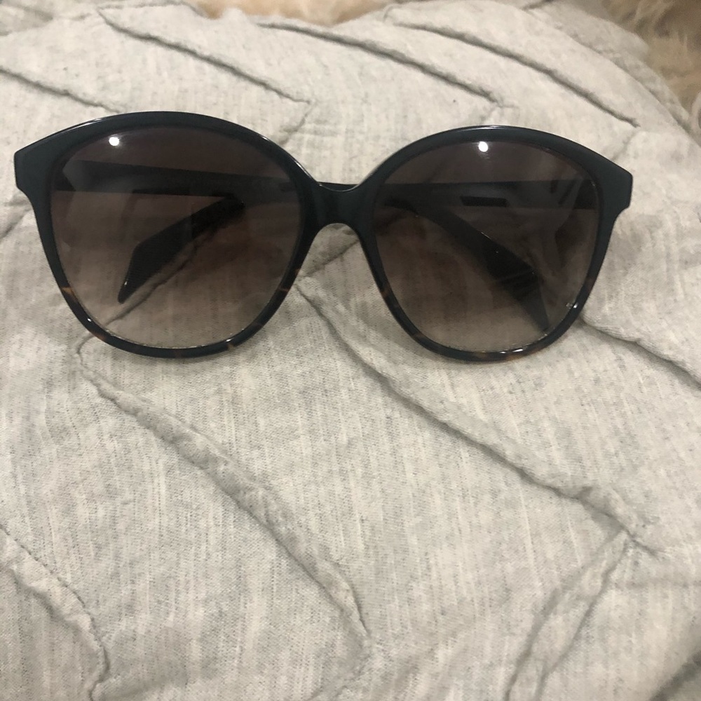 Alexander McQueen Sunglasses